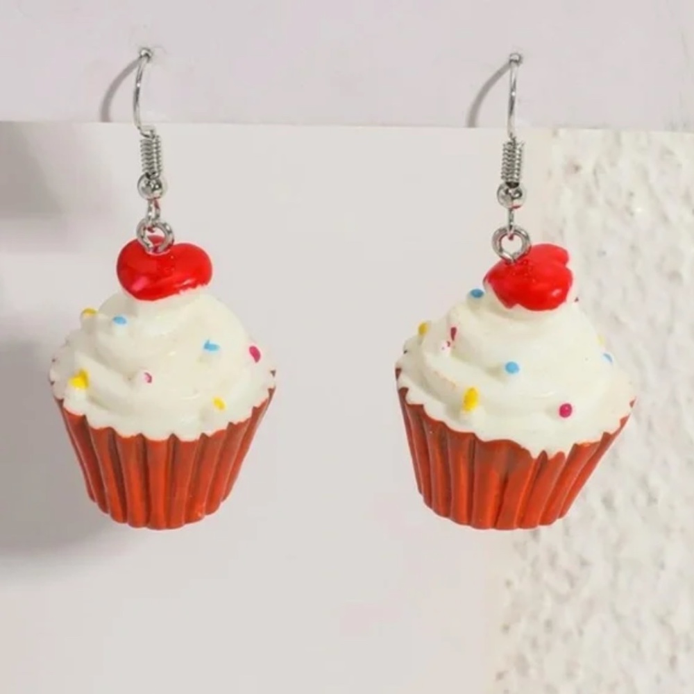❤️ FREE Cupcake Cake Boho Peasant Hipster Hippie Pop Art Deco Farm Hip Earrings